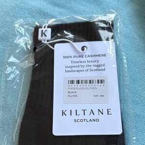 Women’s Black Cashmere Fingerless Gloves